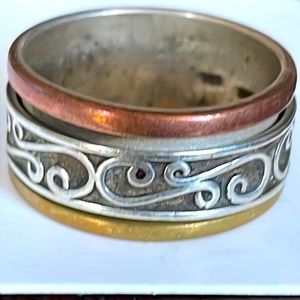 ✨5/$10 SALE✨ BOHO CELTIC LOTR Copper, Gold and Silver tone Fidget Ring